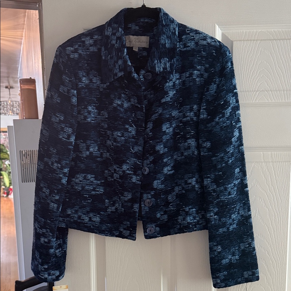 Elegant Women's Navy Textured Blazer